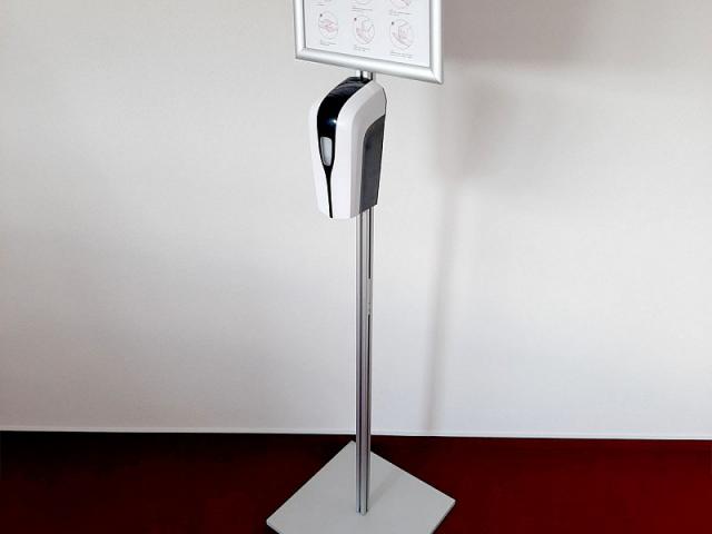 Dezinfekční stojan s automatickým dávkovačem gelu, s kliprámem a letákem